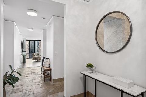 450 E Waterside Dr #2502, Chicago, IL 60601 photo 2