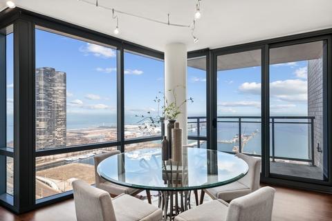 450 E Waterside Dr #2502, Chicago, IL 60601 photo 8