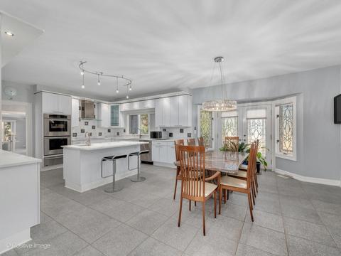 3205 Mulberry Ln, Oak Brook, IL 60523 photo 13