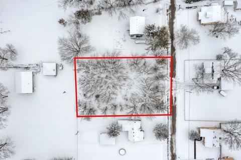 5204 W Pulaski Rd, Mchenry, IL 60050 photo 8