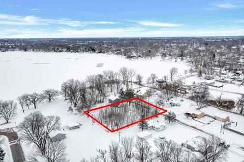 5204 W Pulaski Rd, Mchenry, IL 60050 photo 6