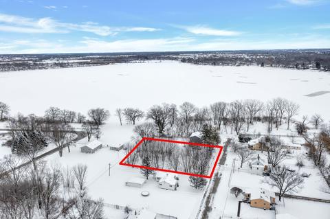 5204 W Pulaski Rd, Mchenry, IL 60050 photo 5
