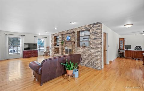 2019 Cromwell Dr, Wheaton, IL 60189 photo 15