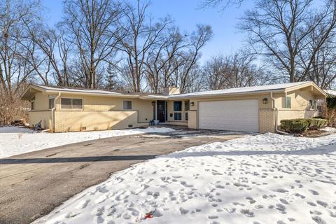 20401 Ithaca Rd, Olympia Fields, IL 60461 photo 1