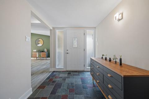20401 Ithaca Rd, Olympia Fields, IL 60461 photo 2