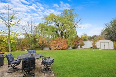 725 Greenview Ln, Wheeling, IL 60090 photo 46