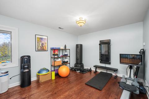 725 Greenview Ln, Wheeling, IL 60090 photo 35