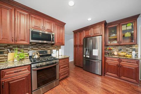 725 Greenview Ln, Wheeling, IL 60090 photo 21