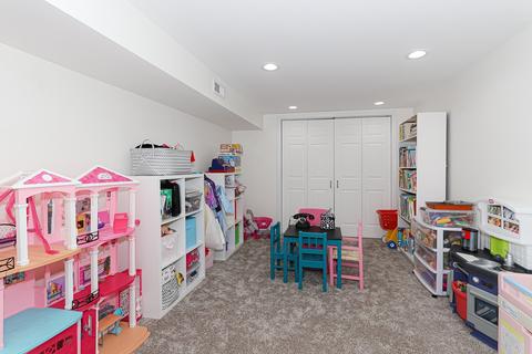 4990 Chambers Dr, Hoffman Estates, IL 60010 photo 26