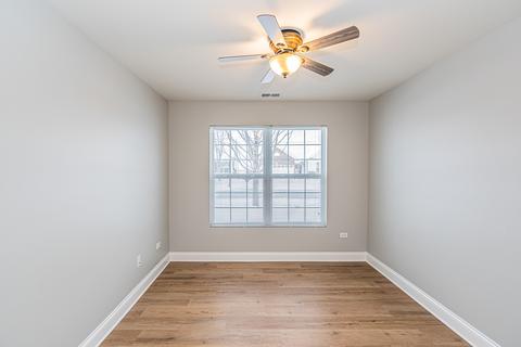 858 Voyage Way, Elgin, IL 60124 photo 9