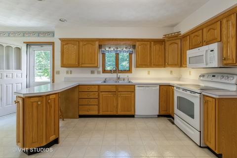 3440 Hermann Rd, Lee, IL 60530 photo 8