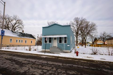 524 E 155th St, Phoenix, IL 60426 photo 3
