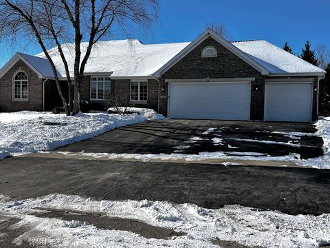 602 Commander Pl, Belvidere, IL 61008 photo 2