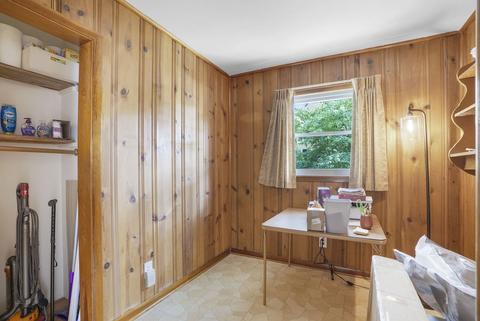 329 E Ardmore Ave, Roselle, IL 60172 photo 15