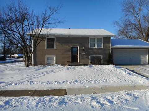 826 Springfield Dr, Roselle, IL 60172 photo 1