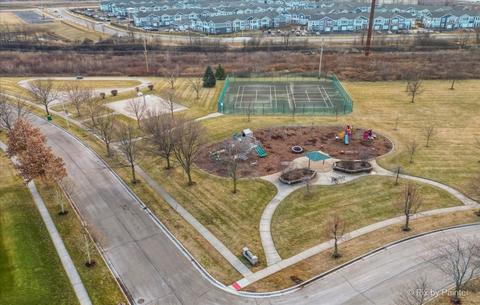 1633 Montclair Dr, Elgin, IL 60123 photo 33