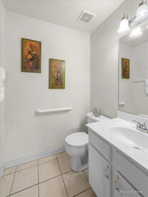 1633 Montclair Dr, Elgin, IL 60123 photo 15