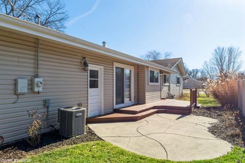 2511 Wilke Rd, Rolling Meadows, IL 60008 photo 12