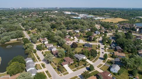 1583 S Prospect St, Wheaton, IL 60189 photo 2