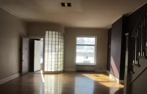 932 E 46th St, Chicago, IL 60653 photo 3