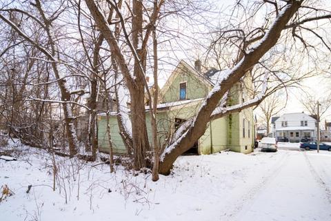 723 S Float Ave, Freeport, IL 61032 photo 9
