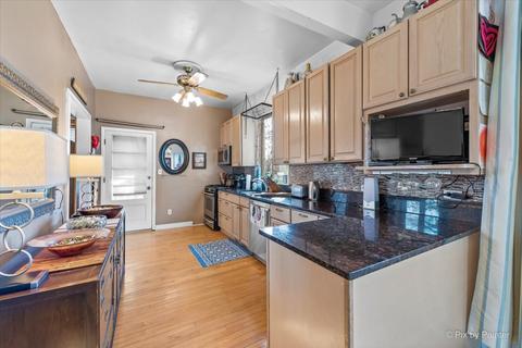 84 Kimbark Rd, Riverside, IL 60546 photo 12