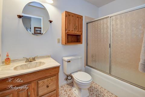 656 S 7th St, West Dundee, IL 60118 photo 18