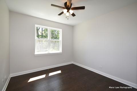 1122 Gulf Keys Rd, Elgin, IL 60120 photo 21