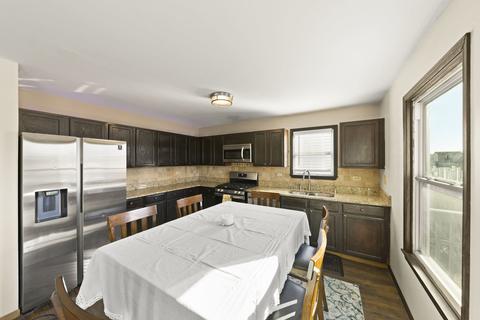 1301 Brookfield Dr, Plainfield, IL 60586 photo 8