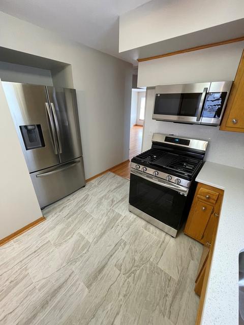 9042 Monroe Ave, Brookfield, IL 60513 photo 5