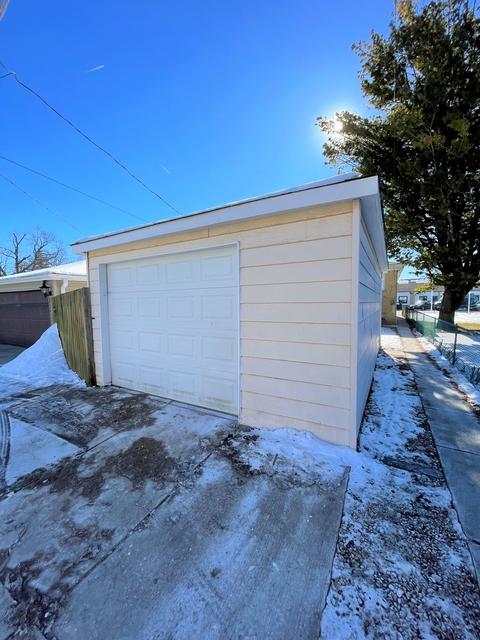 9042 Monroe Ave, Brookfield, IL 60513 photo 16