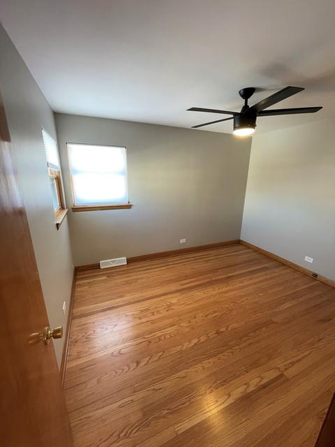 9042 Monroe Ave, Brookfield, IL 60513 photo 10