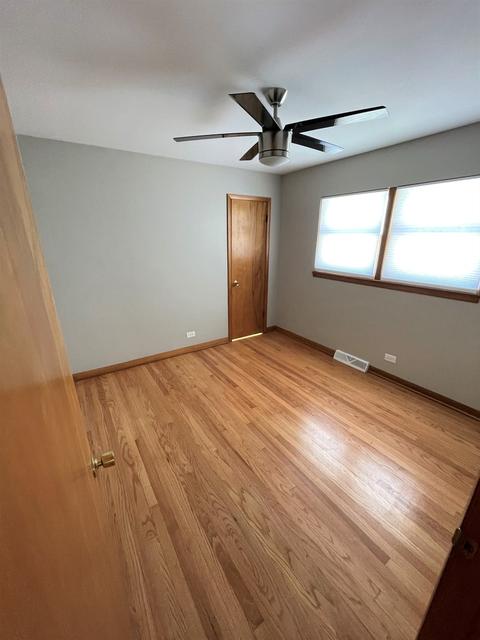 9042 Monroe Ave, Brookfield, IL 60513 photo 7