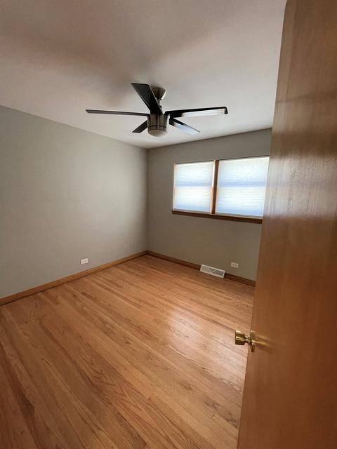9042 Monroe Ave, Brookfield, IL 60513 photo 11