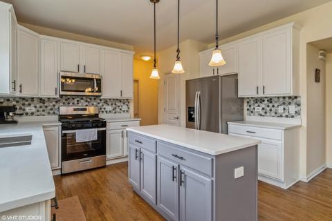 24051 Norfolk Ln, Plainfield, IL 60585 photo 5