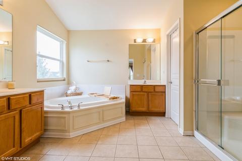 24051 Norfolk Ln, Plainfield, IL 60585 photo 10