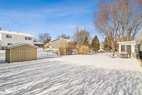 4110 N Firestone Dr, Hoffman Estates, IL 60192 photo 24