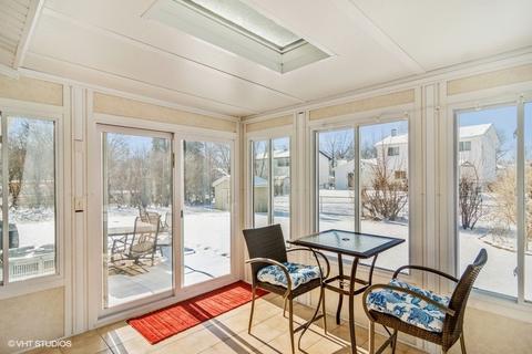4110 N Firestone Dr, Hoffman Estates, IL 60192 photo 22