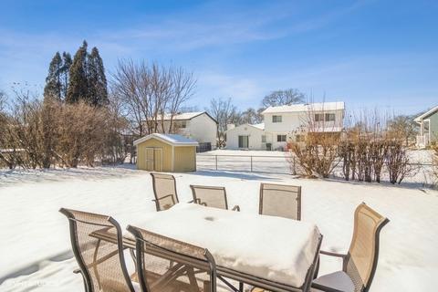 4110 N Firestone Dr, Hoffman Estates, IL 60192 photo 23