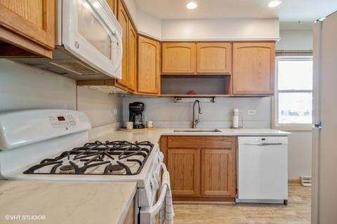 4110 N Firestone Dr, Hoffman Estates, IL 60192 photo 8
