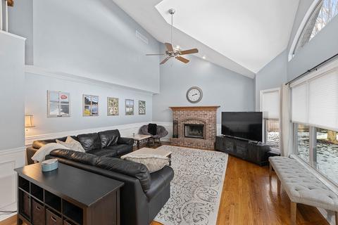 13129 Brooklands Ln, Plainfield, IL 60585 photo 8