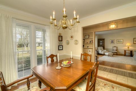 968 Casa Solana Dr, Wheaton, IL 60189 photo 6