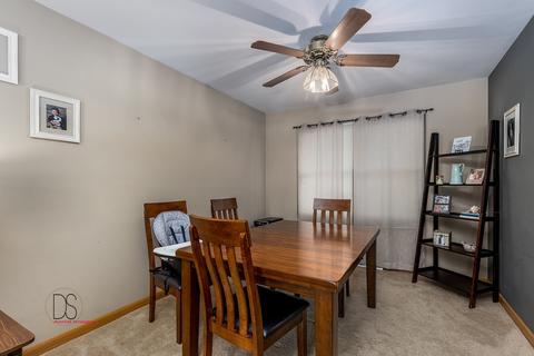 310 Windsor Dr, Ottawa, IL 61350 photo 7