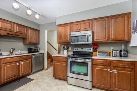310 Windsor Dr, Ottawa, IL 61350 photo 8