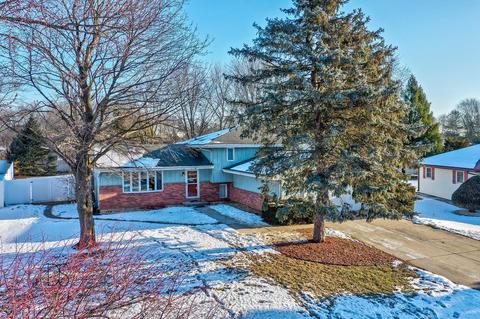 310 Windsor Dr, Ottawa, IL 61350 photo 3