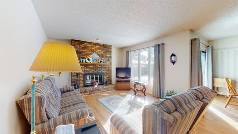 1908 Rugby Rd, Champaign, IL 61821 photo 3