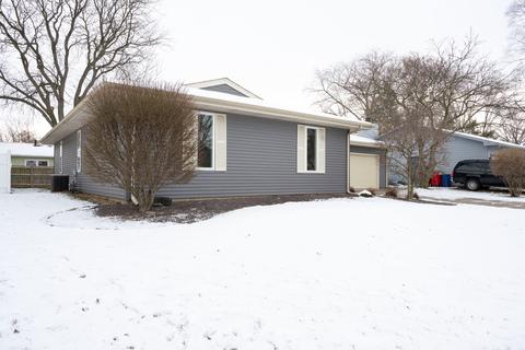 1908 Rugby Rd, Champaign, IL 61821 photo 2