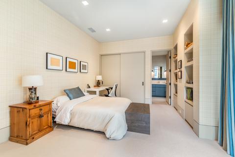 54 E Scott St, Chicago, IL 60610 photo 38