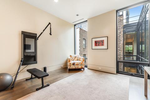54 E Scott St, Chicago, IL 60610 photo 52