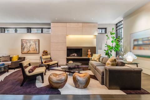 54 E Scott St, Chicago, IL 60610 photo 7